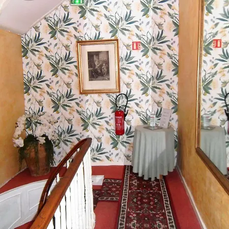 Hotel Des Arceaux