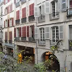 Des Arceaux 2* Bayonne