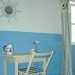 Hotel Des Arceaux 2*