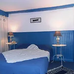 Des Arceaux Hotel 2*