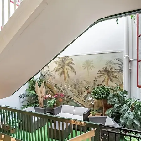 戴斯阿尔克奥司酒店 2* 巴约讷