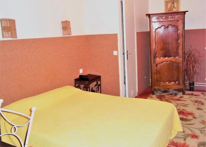 Des Arceaux 2* Bayona