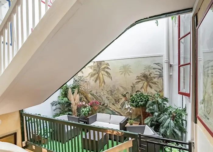 Des Arceaux 2* Бейонн