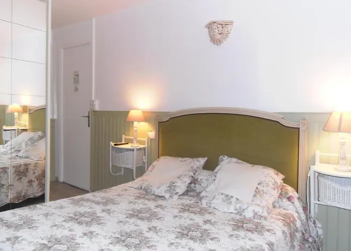 Des Arceaux Hotel Bayona