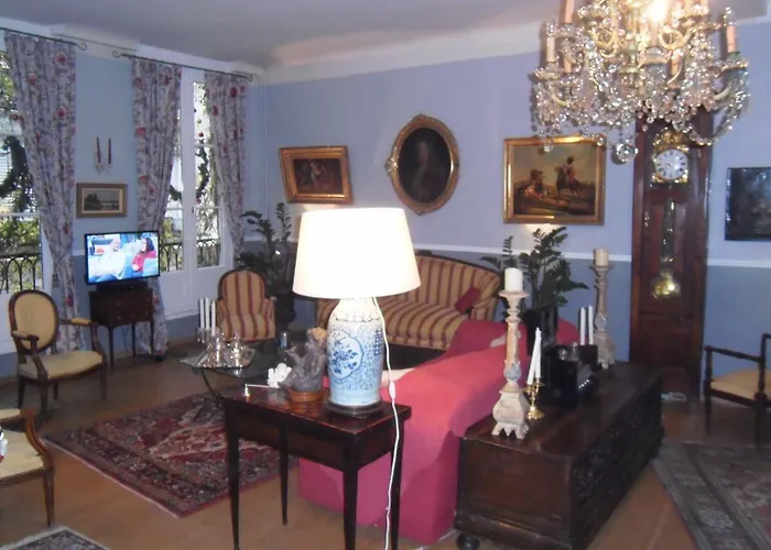 Des Arceaux Hotel Bayona